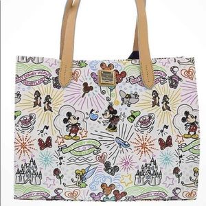 ❌SOLD❌ Dooney and Bourke Disney Parks Sketch shopper tote